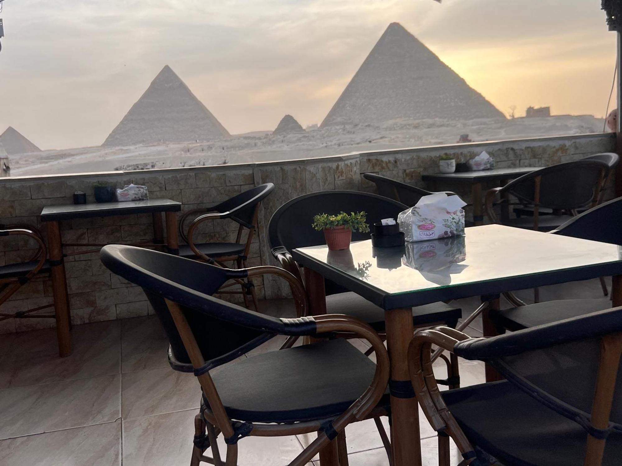 Aton Pyramids Hotel Le Caire